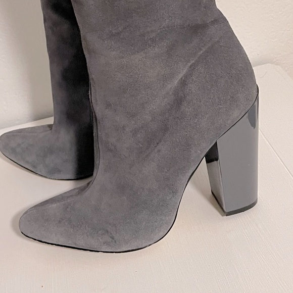 Vintage Calvin Klein suede boots - Picture 3 of 15